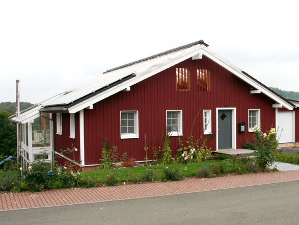 Bio Solar Haus mit Holzfassade